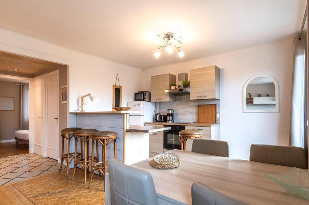Appartamento Petit Port Furnished Flat Annecy Esterno foto