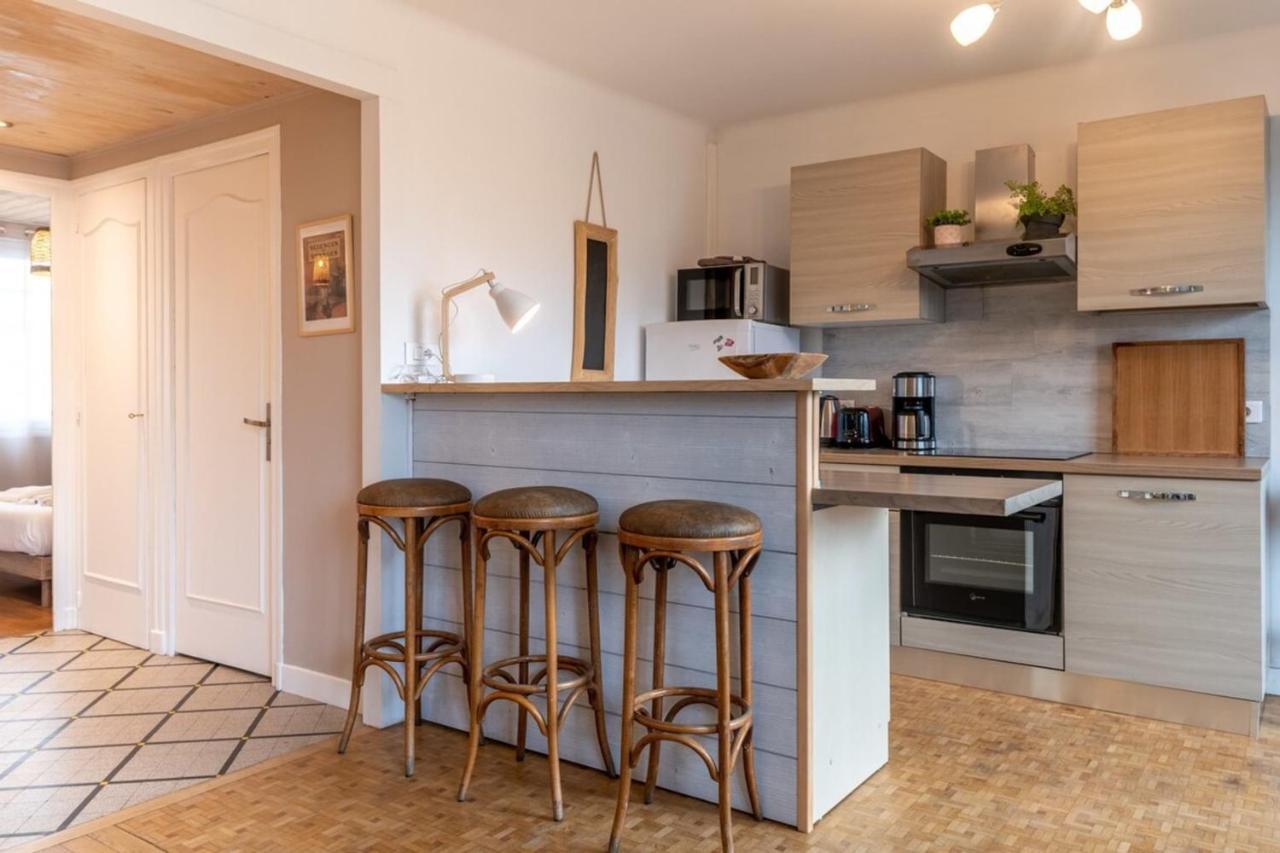 Appartamento Petit Port Furnished Flat Annecy Esterno foto