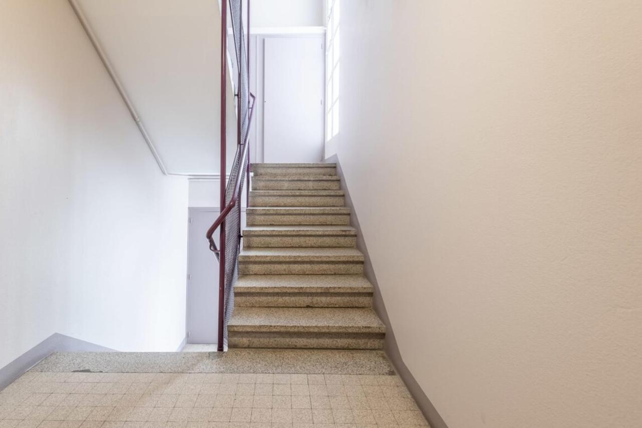 Appartamento Petit Port Furnished Flat Annecy Esterno foto